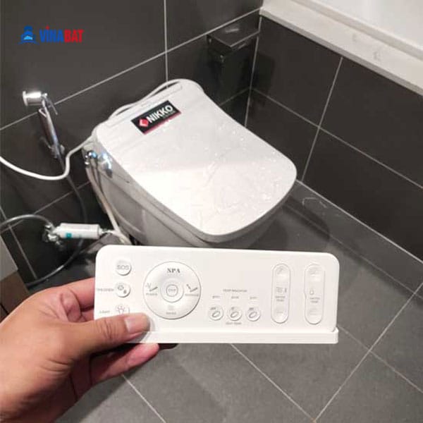 Nắp rửa thông minh Nikko P69162 15