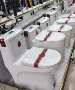 Bồn cầu két liền Macbolo MB912 1 Bồn cầu két liền Macbolo MB912 4