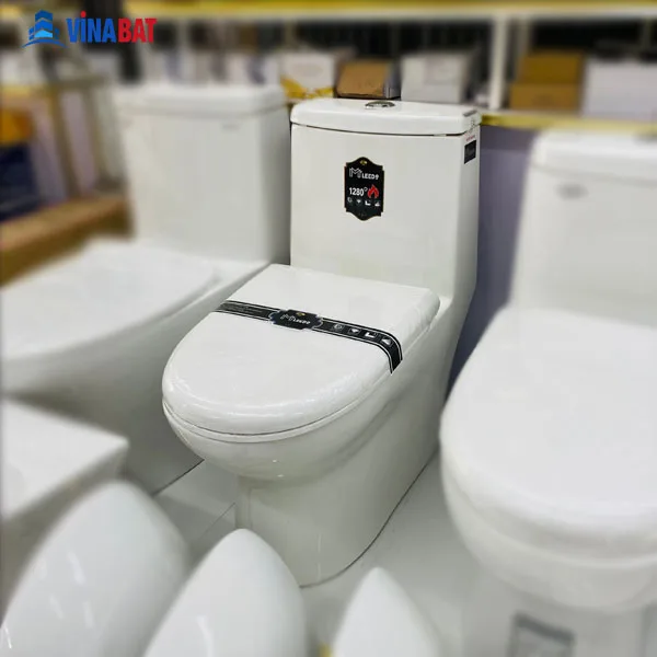 Bồn cầu két liền giá rẻ MLeeDo MLD835 1