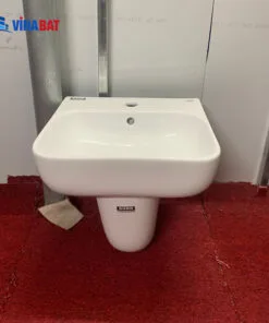 Chậu treo tường Macbolo C02 dáng vuông 1 chau-rua-treo-tuong-macbolo-v02