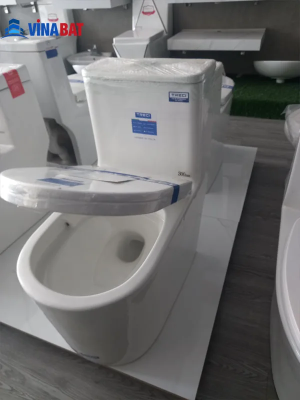 Bồn cầu két liền TRECI TC5135 vành xả không góc khuất 2